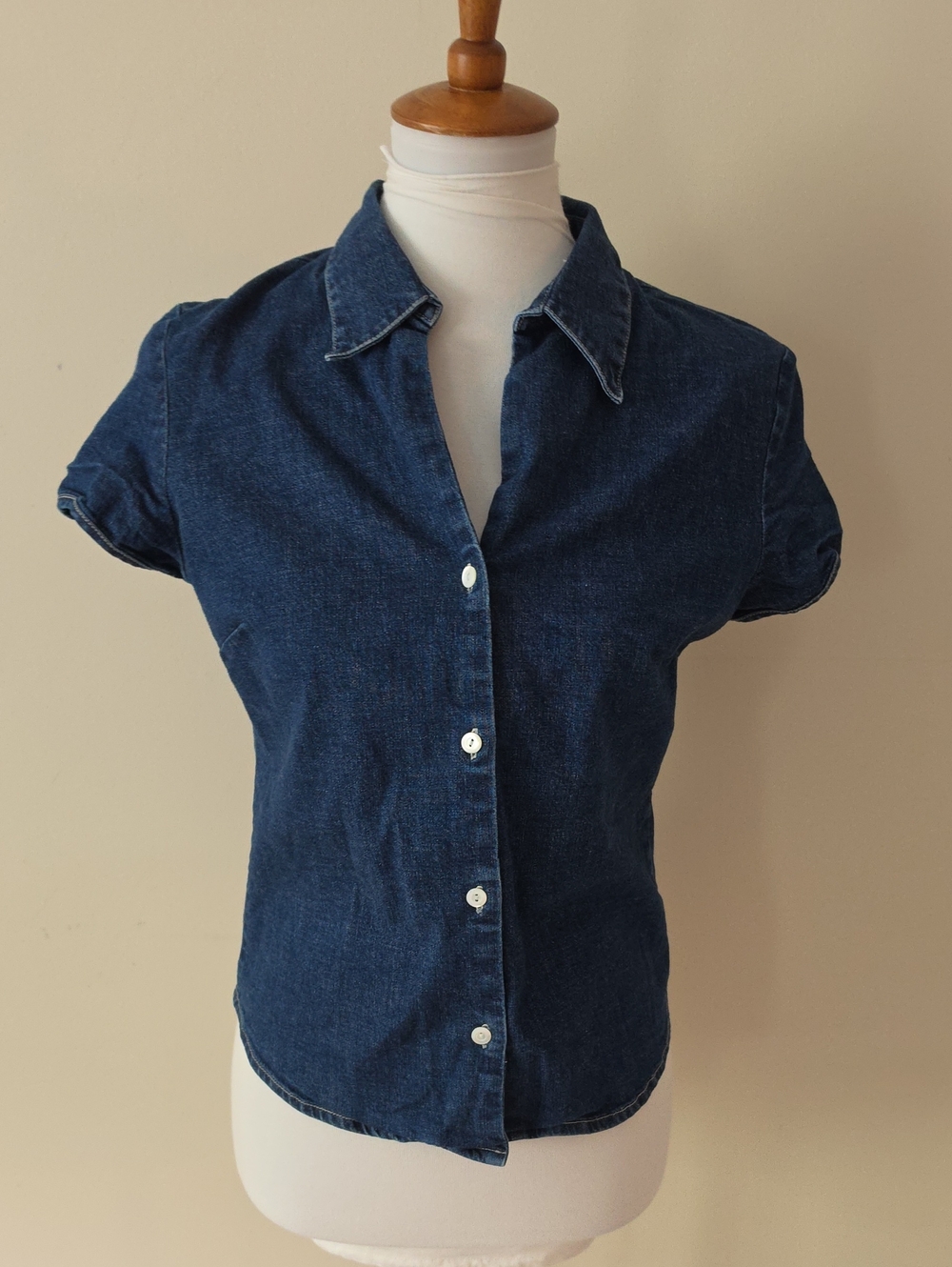 Gap Women's Dark Blue Denim Button-Up Shirt